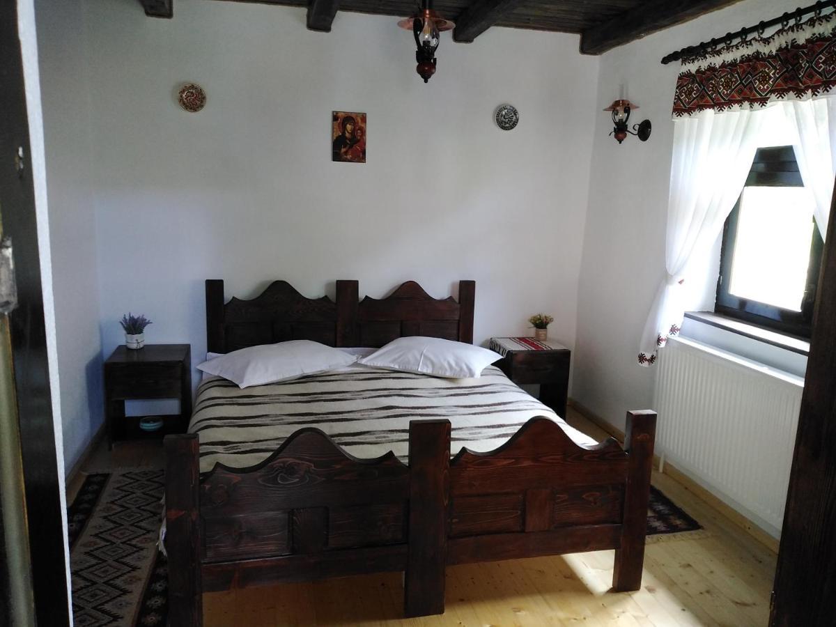 Casuta Din Valea Regilor Vila Gradistea de Munte Exterior foto