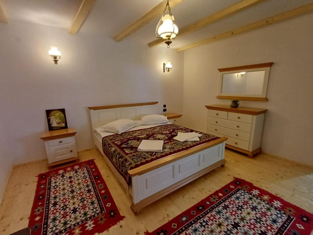 Casuta Din Valea Regilor Vila Gradistea de Munte Exterior foto