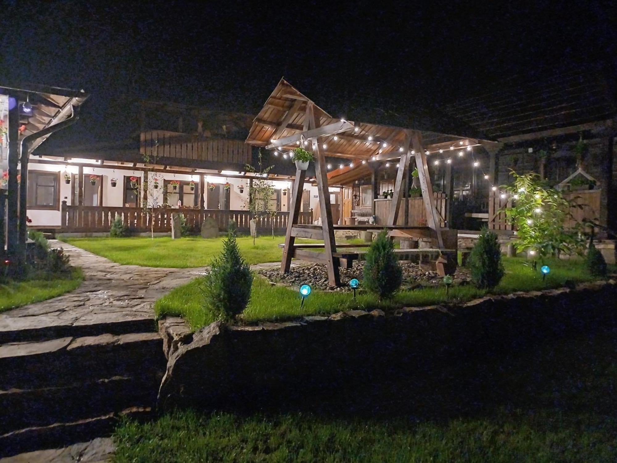 Casuta Din Valea Regilor Vila Gradistea de Munte Exterior foto